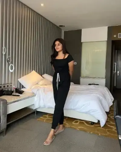 Call Girls Peraiyur Cash On Delivery